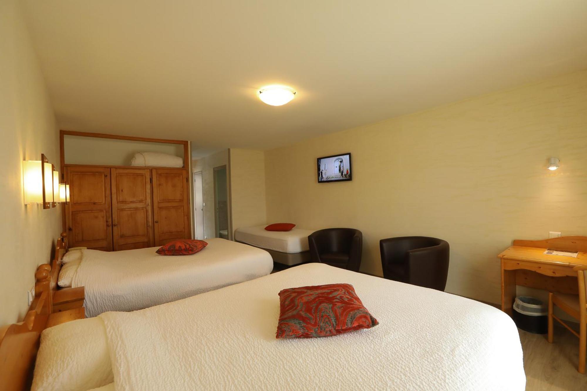Logis Hotel Spa Restaurant Le Provence Lanarce エクステリア 写真