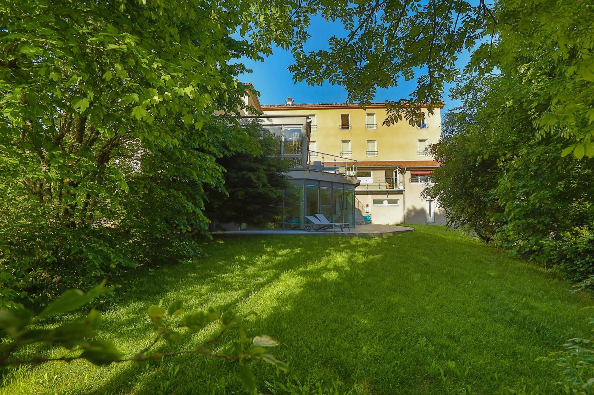Logis Hotel Spa Restaurant Le Provence Lanarce エクステリア 写真